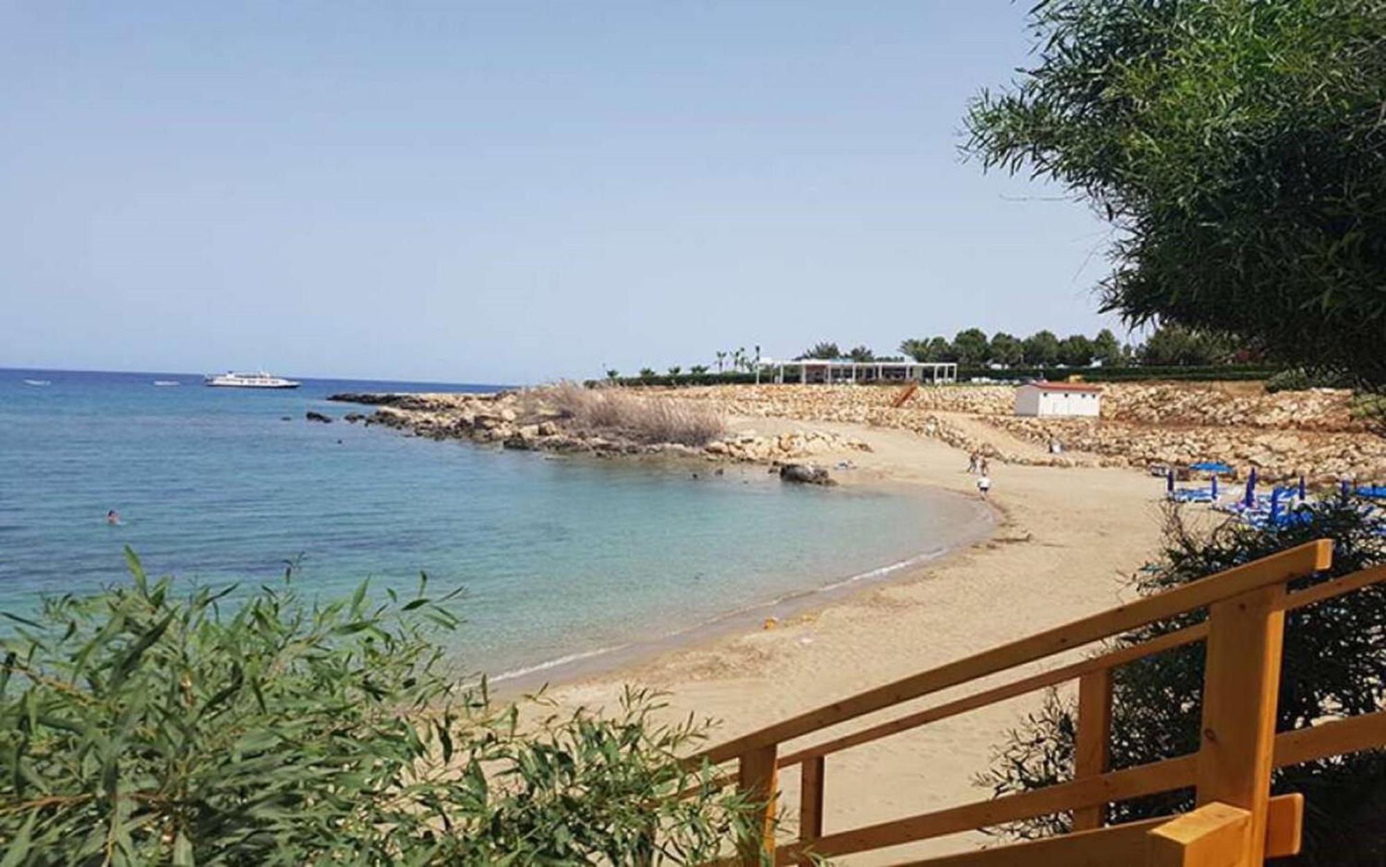 Villa Queen Valentina Protaras Exterior foto